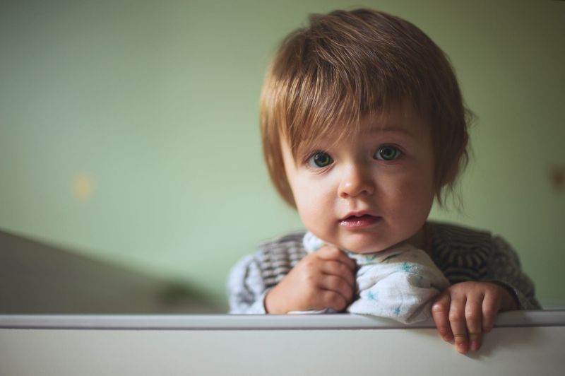 Le terrible two et les cactus dans le lit