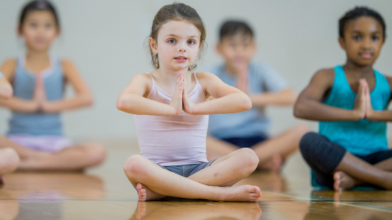Yoga pour enfants de 4 à 11 ans