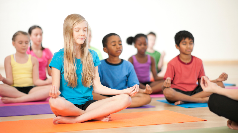 Yoga pour enfants de 4 à 11 ans